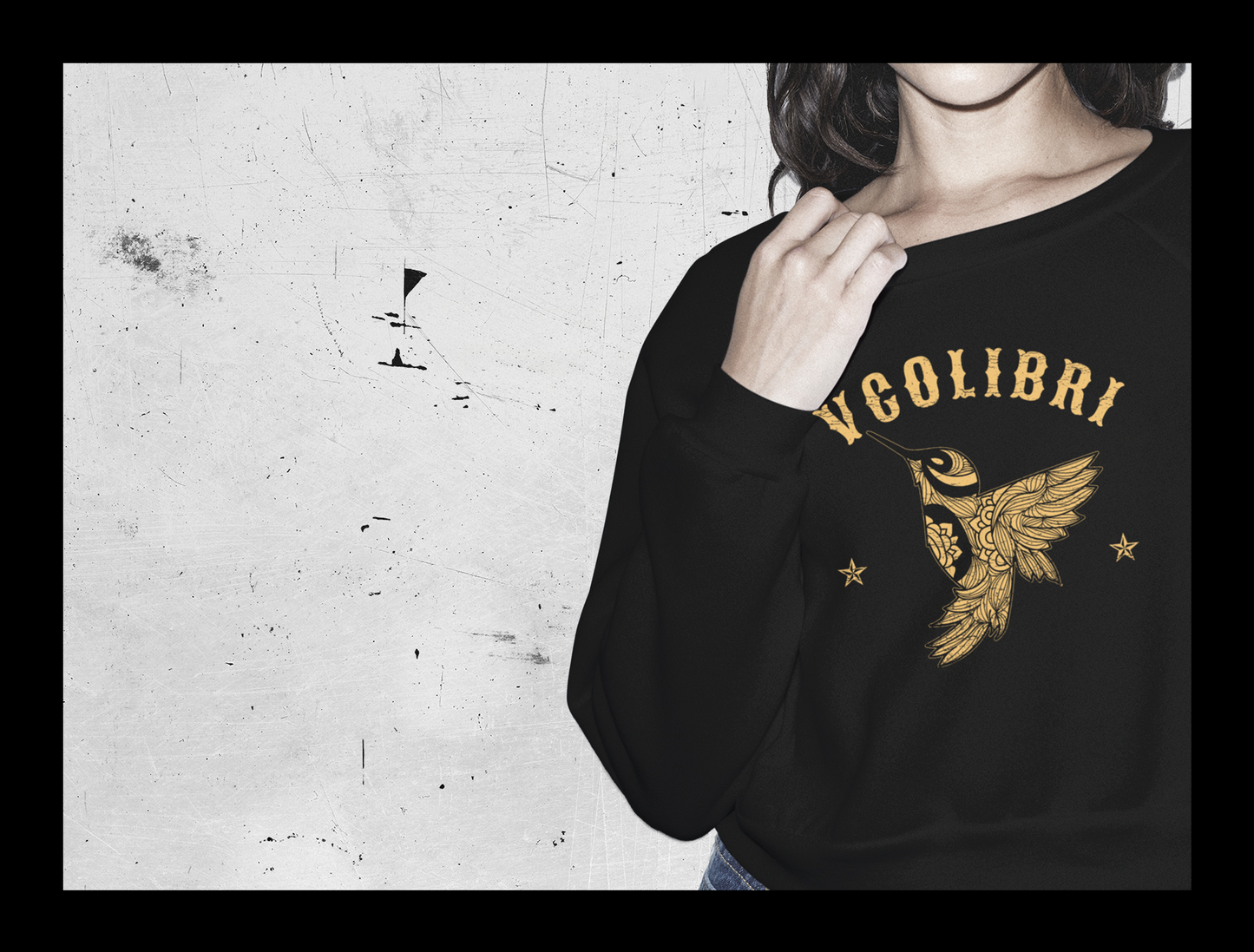 THE HUMMINGBIRD Sweatshirt | Unisex Crewneck Sweatshirt